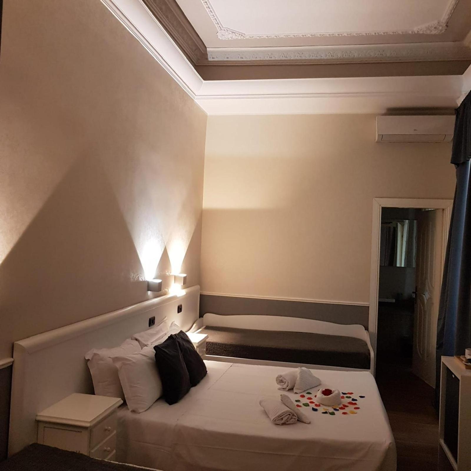 Hotel Smart Lux Roma Veneto Extérieur photo